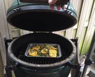 Kip in hooi – recept voor de keramische barbecue